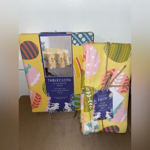Easter tablecloth with napkins